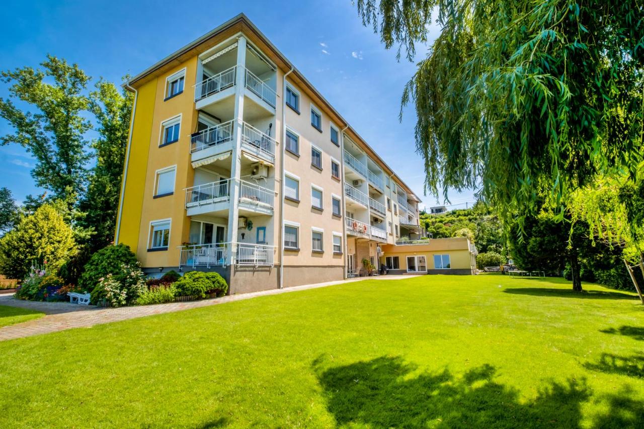 MyFlat Kormoran Lakeside Apartments - B&B Balatonvilágos