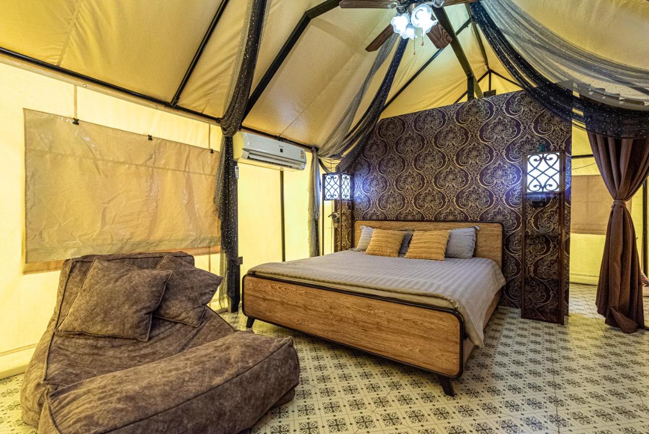 Tent Glamping Villa