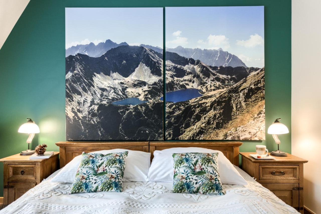 Doppel- oder Zweibettzimmer