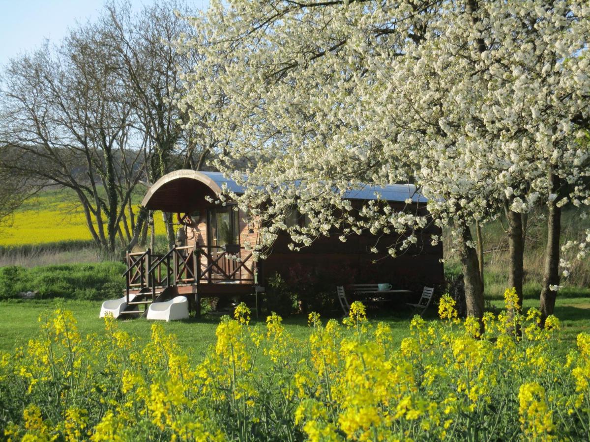 B&B Châtillon-sur-Marne - Roulotte panoramique du Moulin - Bed and Breakfast Châtillon-sur-Marne