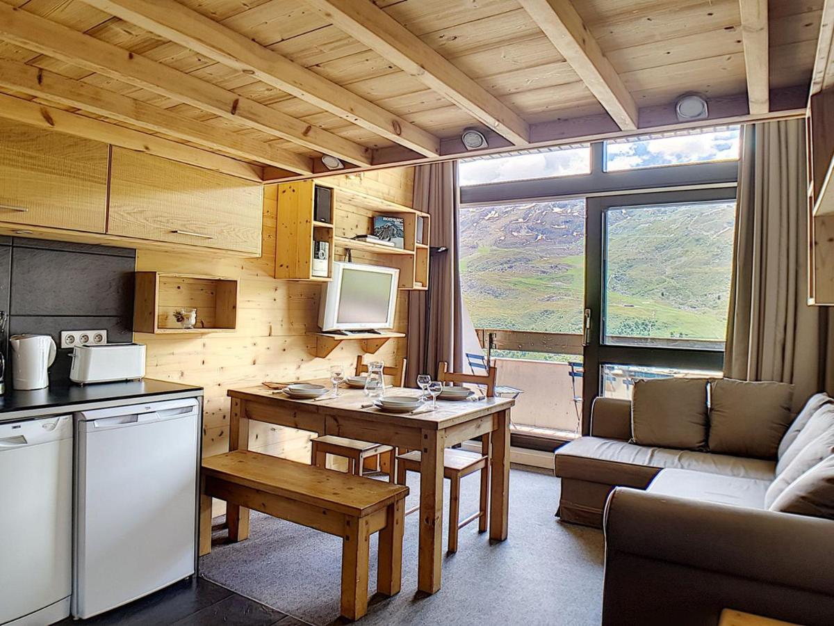 Appartement rénové avec mezzanine et balcon - Skis aux pieds - 6 personnes - Les Menuires - FR-1-344-828 - B&B Les Ménuires