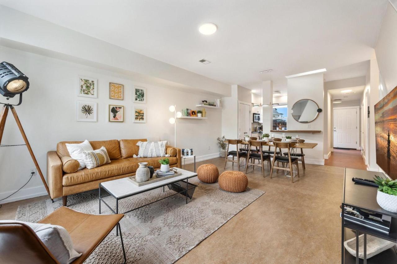Mid-century Mod Retreat near Old Town - Free Bikes - B&B