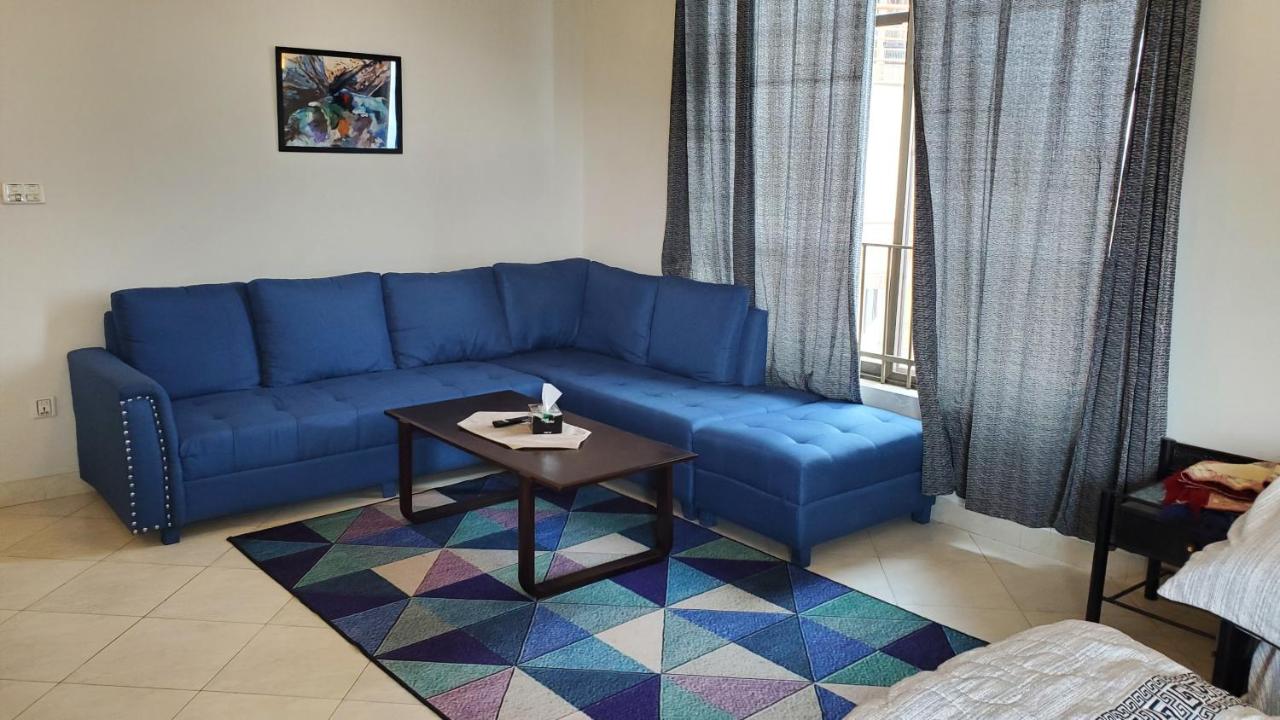 B&B Murree - Valleyview Lodge-3 Bedroom Service Apartment - Bed and Breakfast Murree