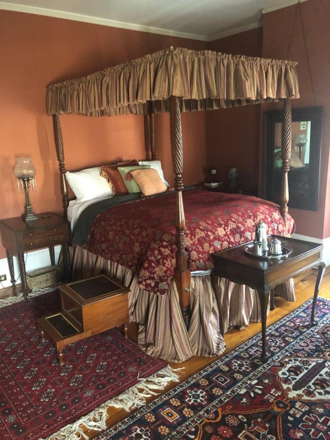 Double Room with Private External Bathroom