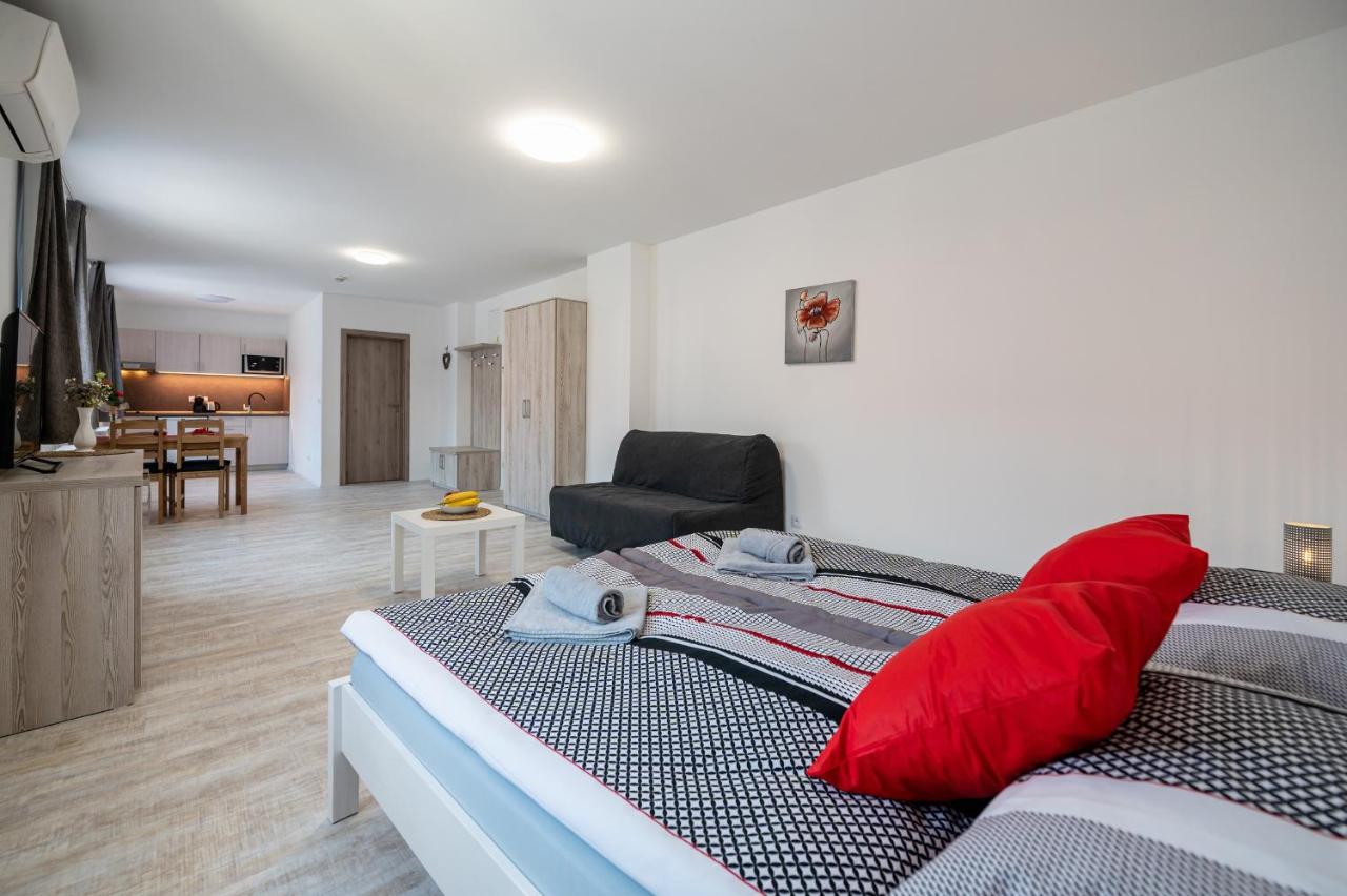 Apartment mit Gartenblick