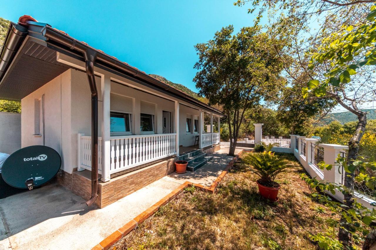 Holiday Home Marija - B&B Budva