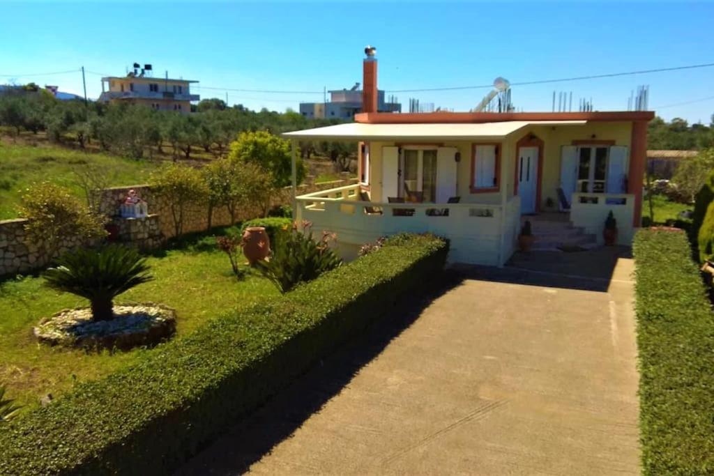 Pazinos/Neveli Cottage - Ferienwohnung