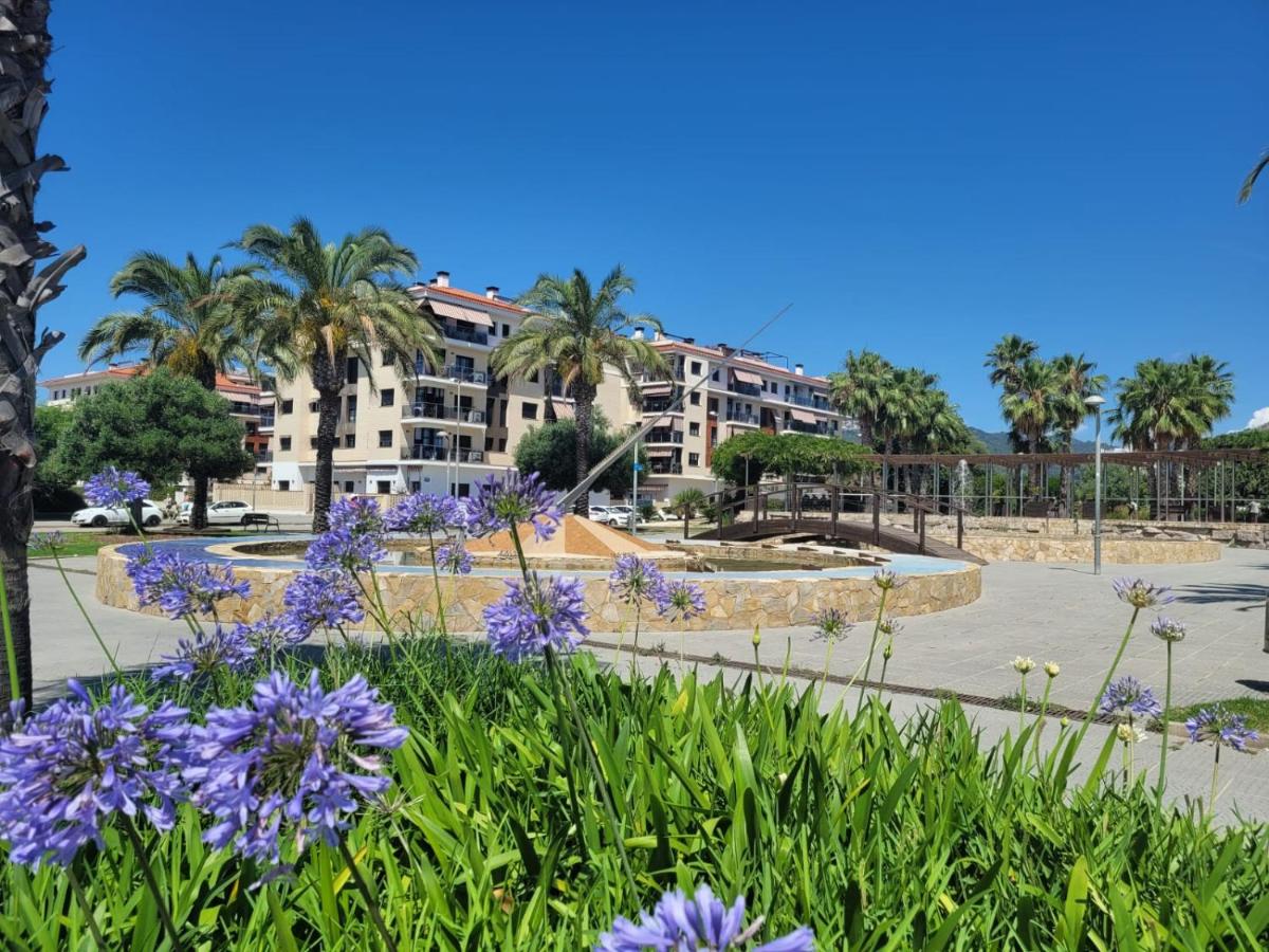VistaMar Beautiful Apartment with Amazing Sea View, Pineda de Mar - B&B Pineda de Mar