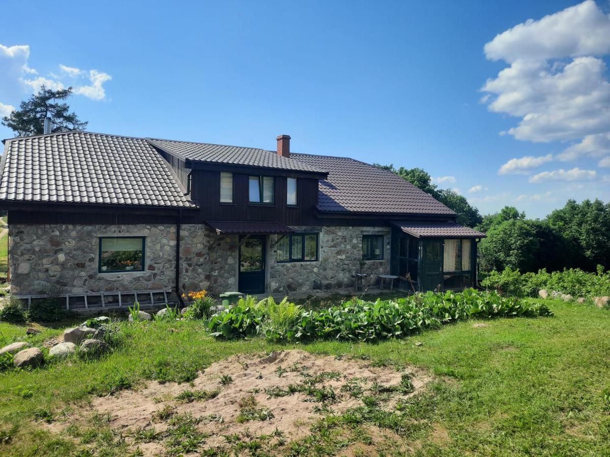 Ružēni Apartment - Bed and Breakfast Sabile