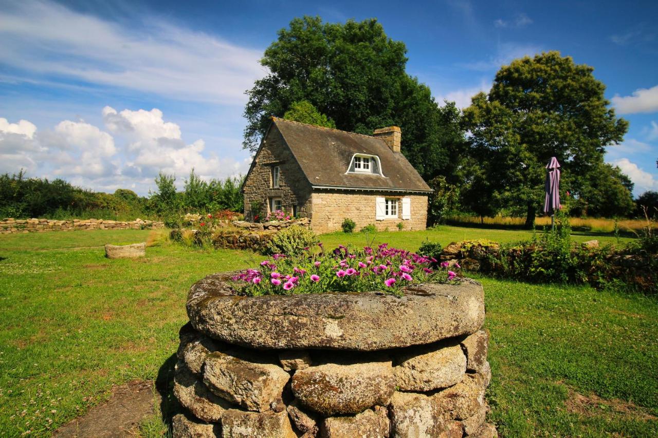 Cottage with Garden View