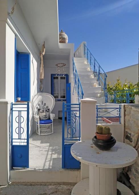Traditional house inside Filoti, Naxos - B&B