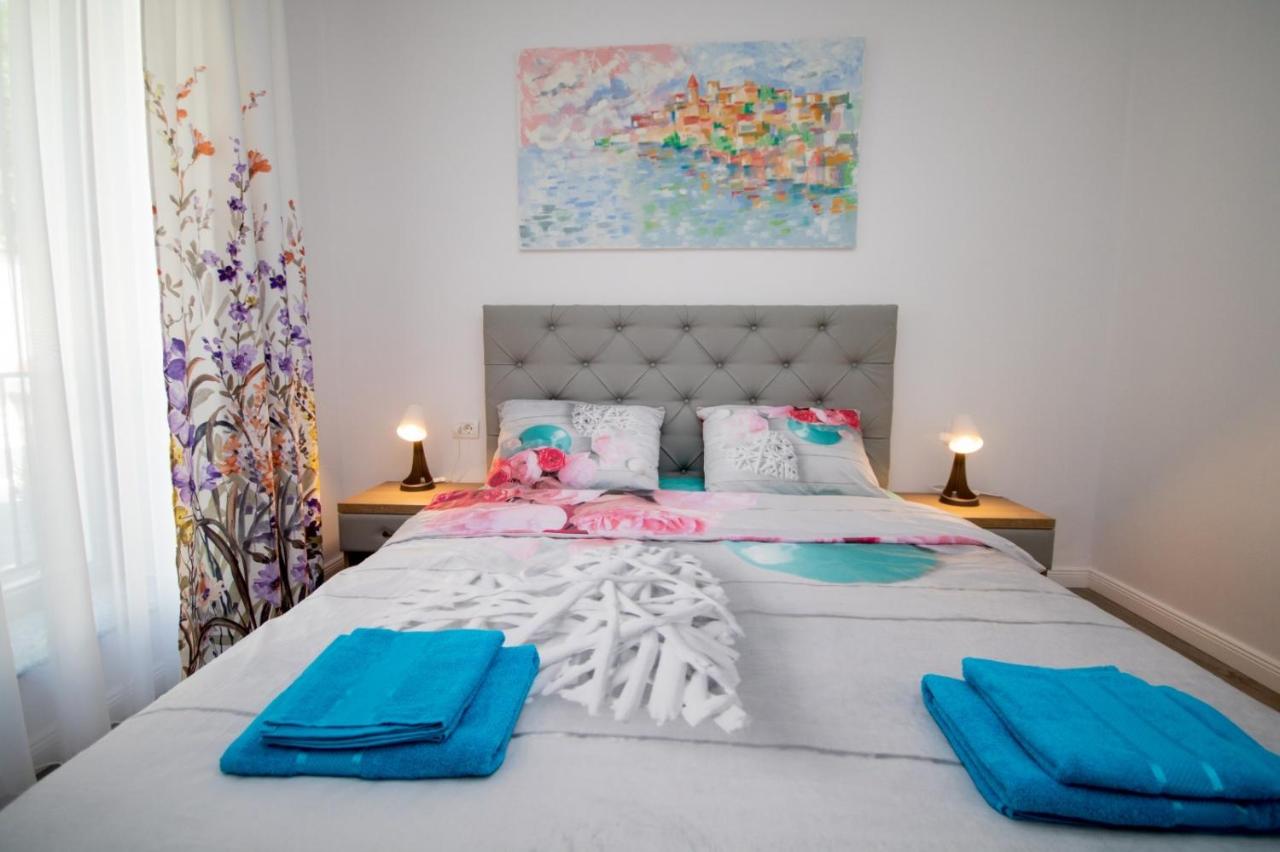 Doppelzimmer mit Gartenblick