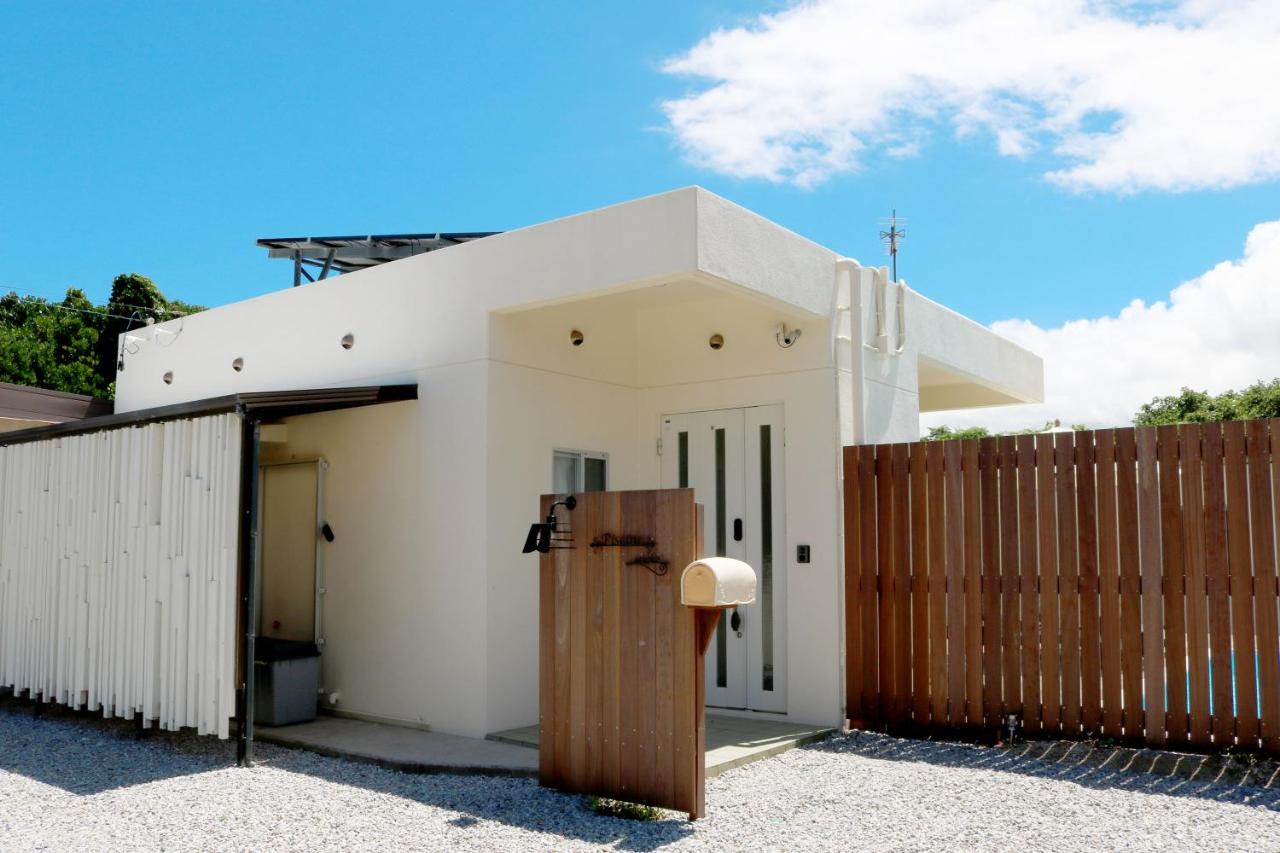 Villa Piscine SESOKO -SEVEN Hotels and Resorts- - B&B Motobu