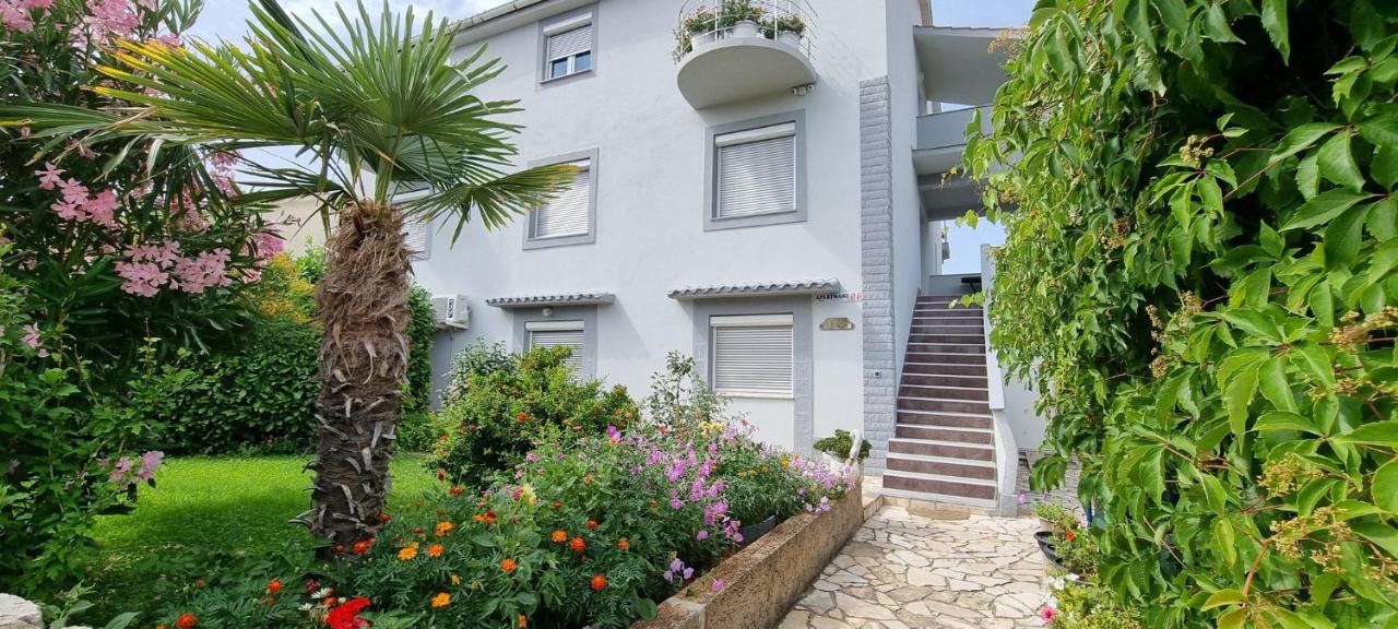 Bella Nina Apartments - B&B