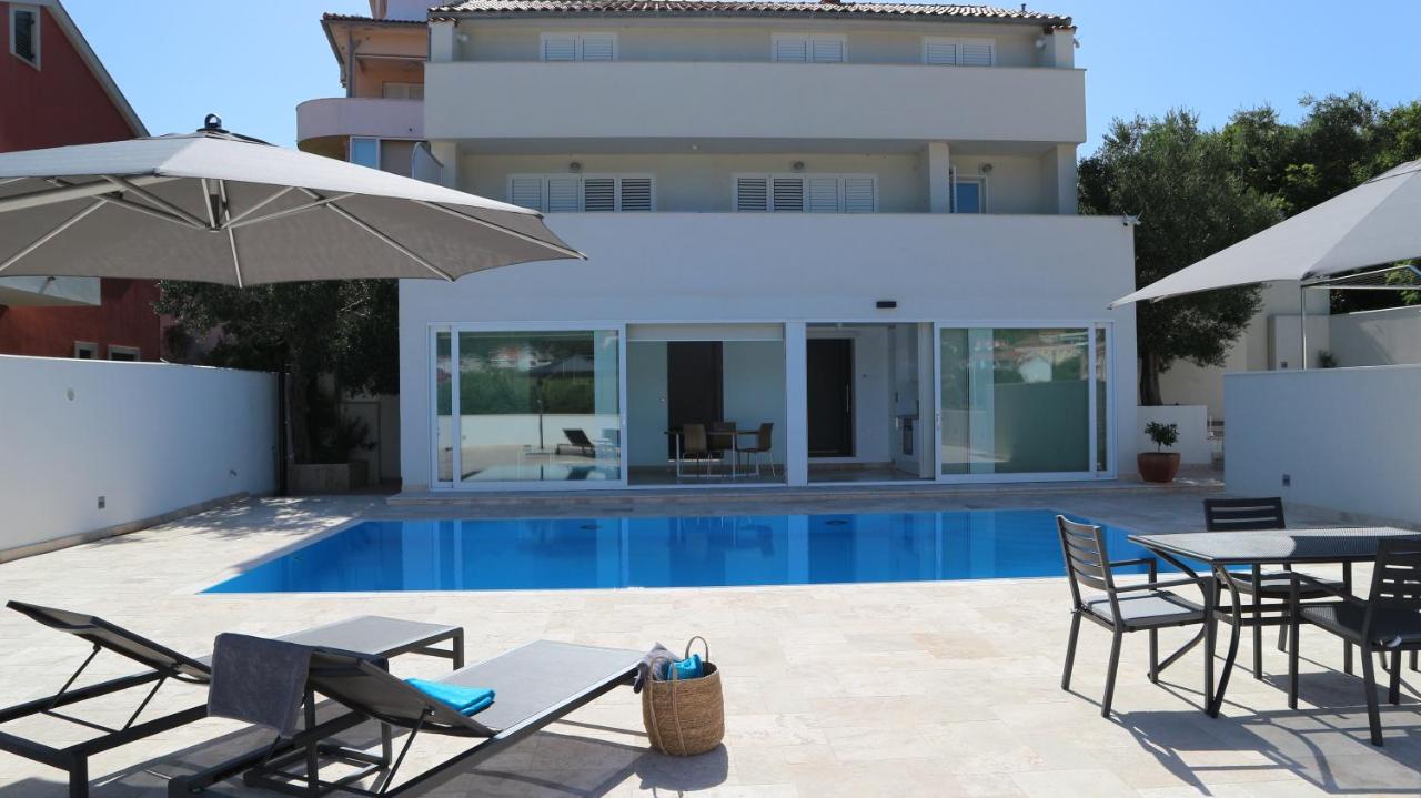 Haus Helga - B&B