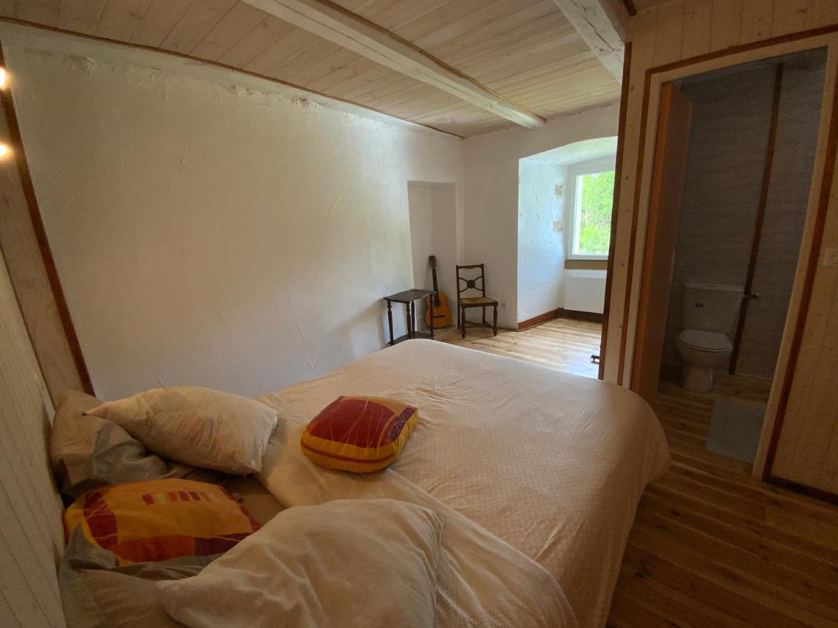 Queen Room with Garden View