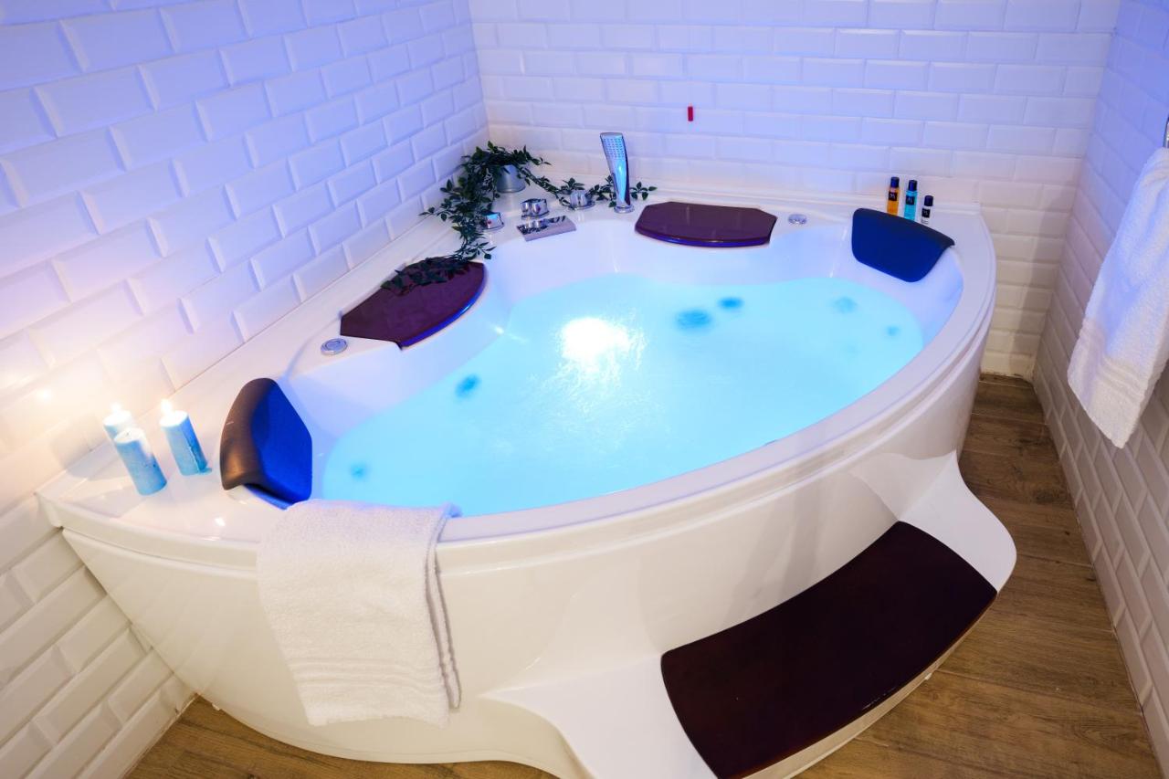 Quattro Torri B&B - B&B Santa Teresa di Riva