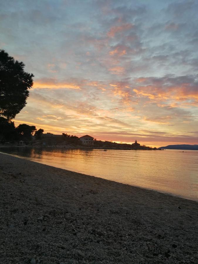 Apartment "None" Makarska - B&B Macarsca