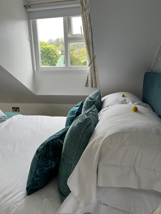 Superior Double Room with Sea View-Falls Bay