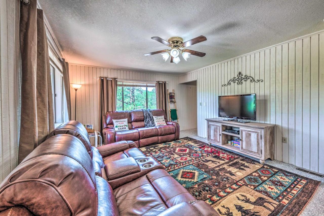 Relaxing Ruidoso Getaway with Spacious Deck! - Chambres d’hôtes