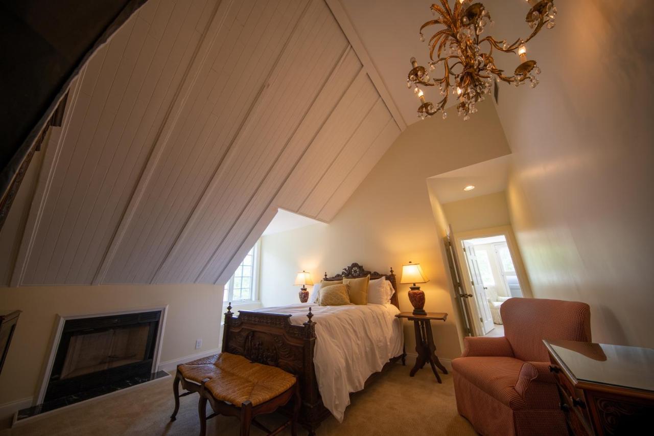Zimmer mit Queensize-Bett