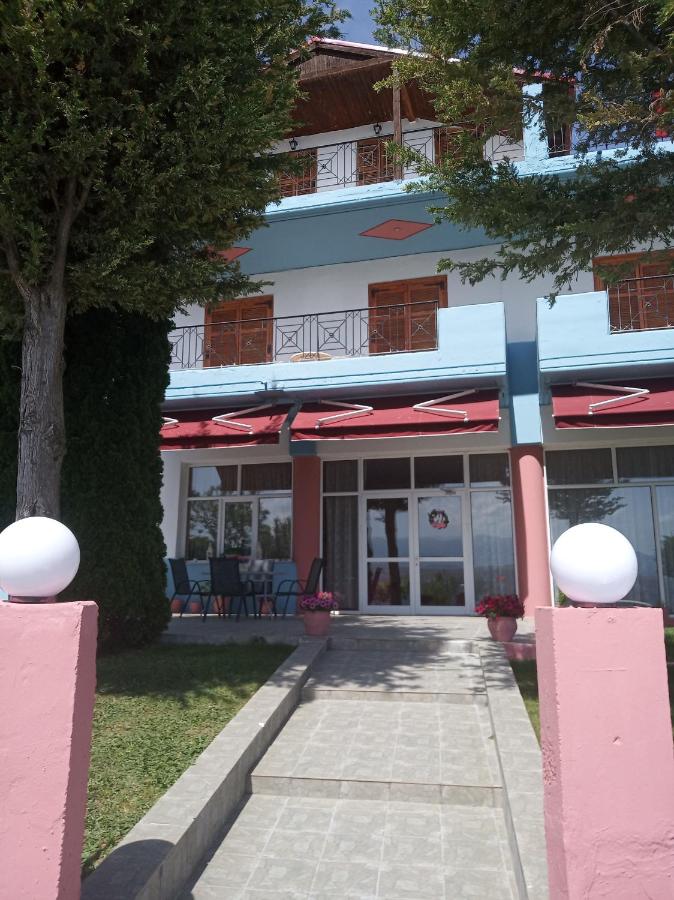 B&B Agios Panteleimonas - Hotel Limni - Bed and Breakfast Agios Panteleimonas