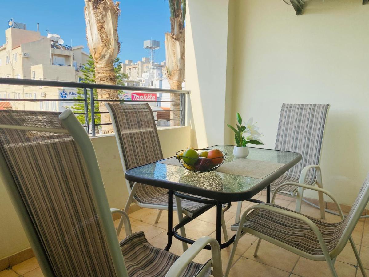 Apollo 2-BR Apt in Larnaca - B&B