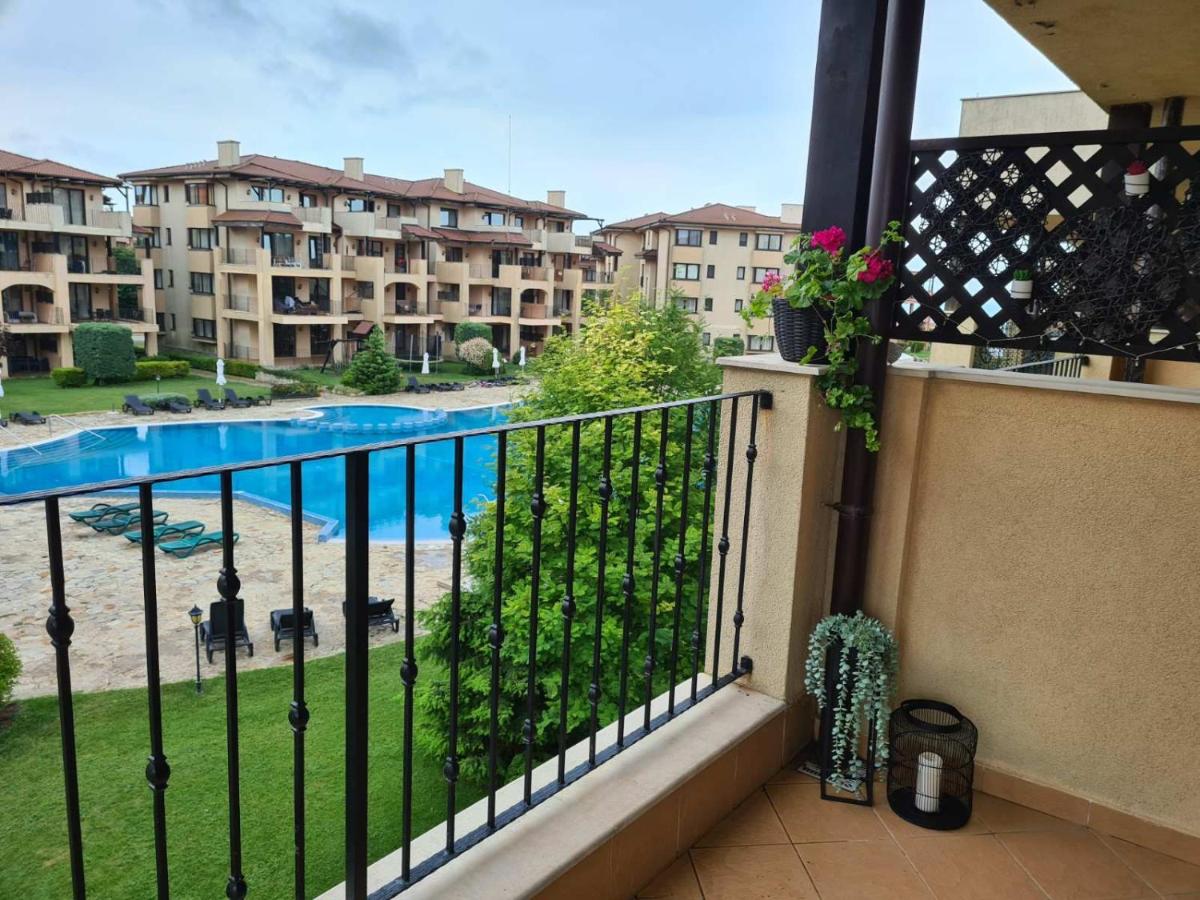 Nana apartment in Kaliakria resort - B&B Topola