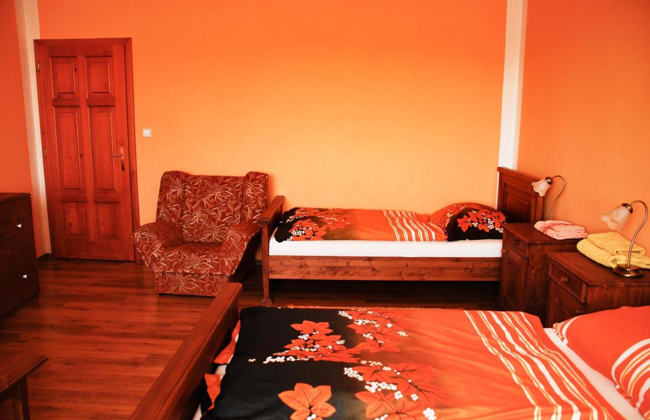 Triple Room with Private Bathroom