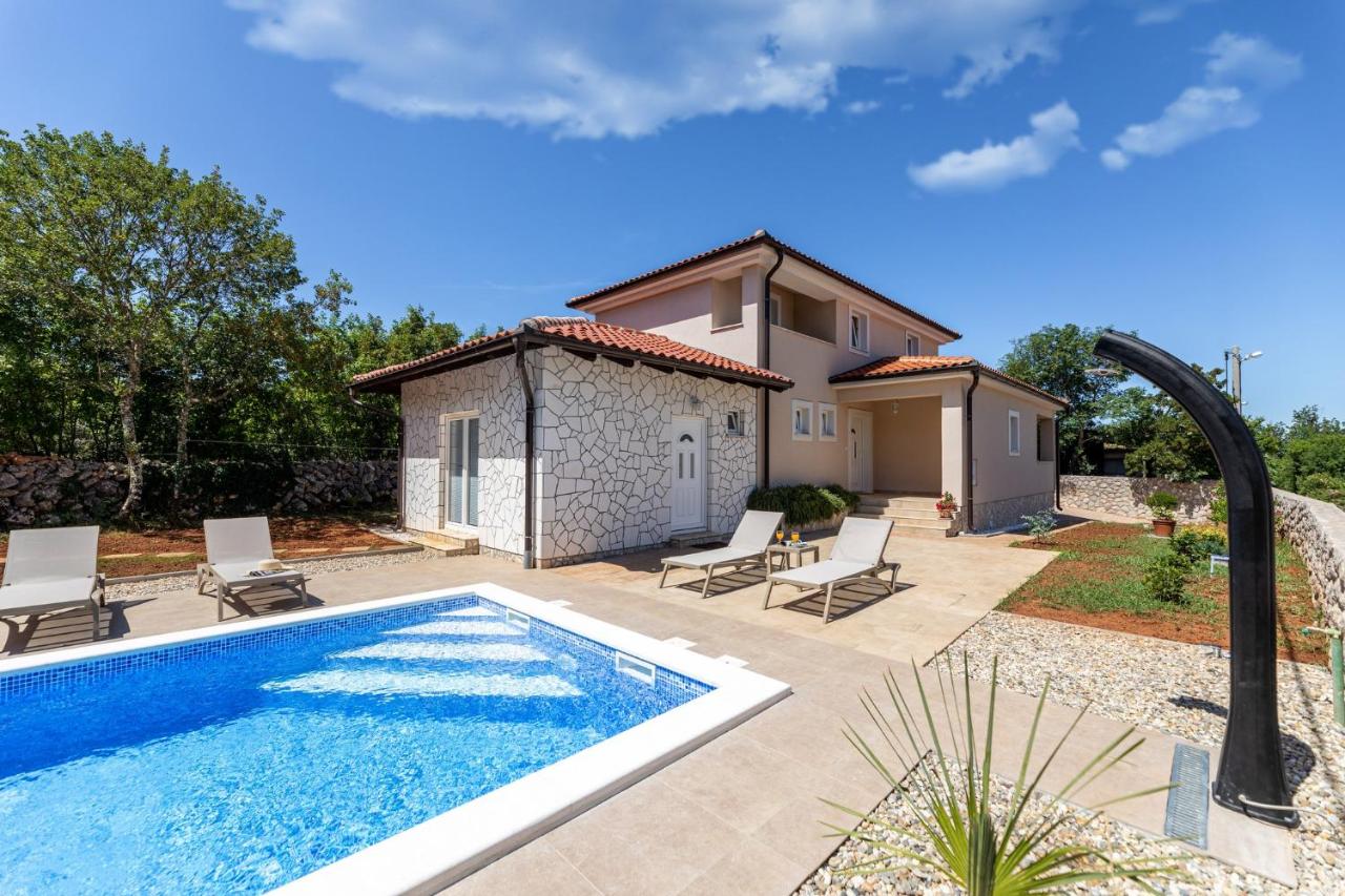 Villa Nera - B&B Rasopasno