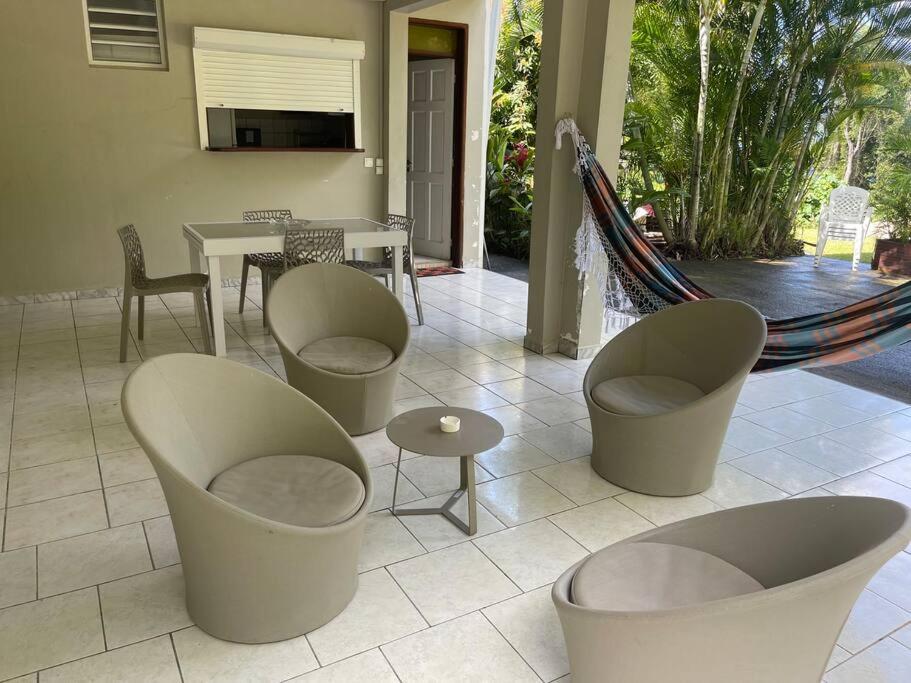 Bas de villa couleuvre - B&B
