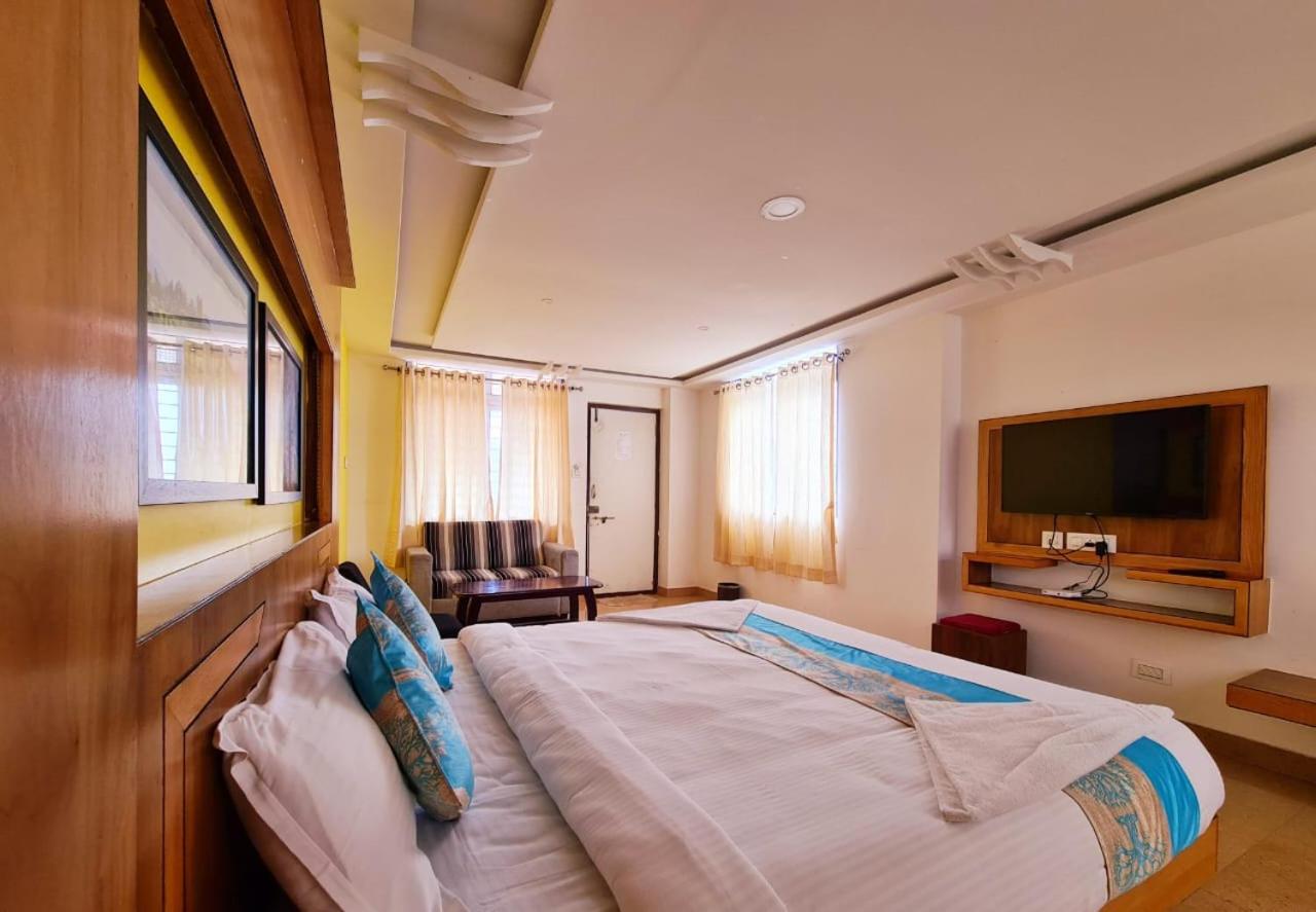 Habitación Doble Deluxe (2 adultos + 1 niño)