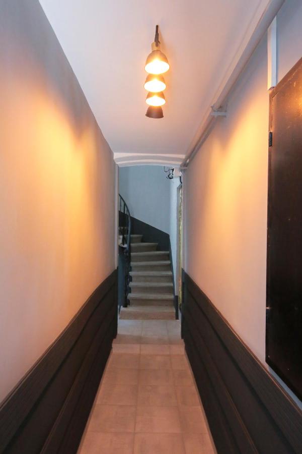 Le Zèbre, T1 hypercentre chic et cosy, Wifi par SOVALFI - Chambres d’hôtes