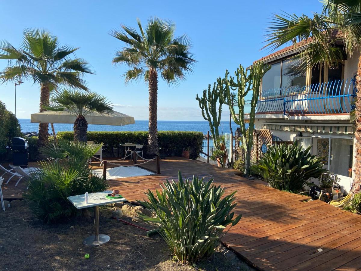VILLA RITA SEA FRONT VIEW SANREMO - Parcheggio gratuito in struttura - B&B Sanremo