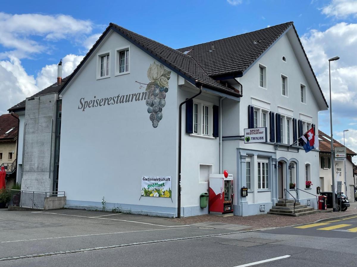 B&B Küttigen - Speiserestaurant Traube - Bed and Breakfast Küttigen