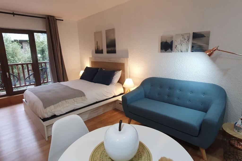 Acollidor estudi amb encant nòrdic i amb parquing, al costat de Grandvalira - Chambres d’hôtes Canillo