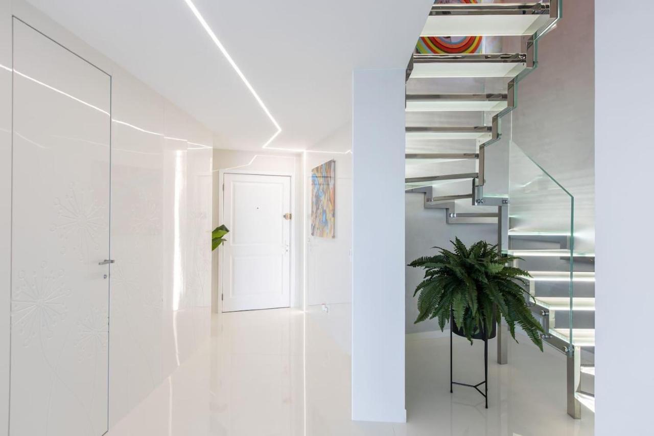 Serenity Penthouse - The Pinnacle of Luxury - Chambres d’hôtes