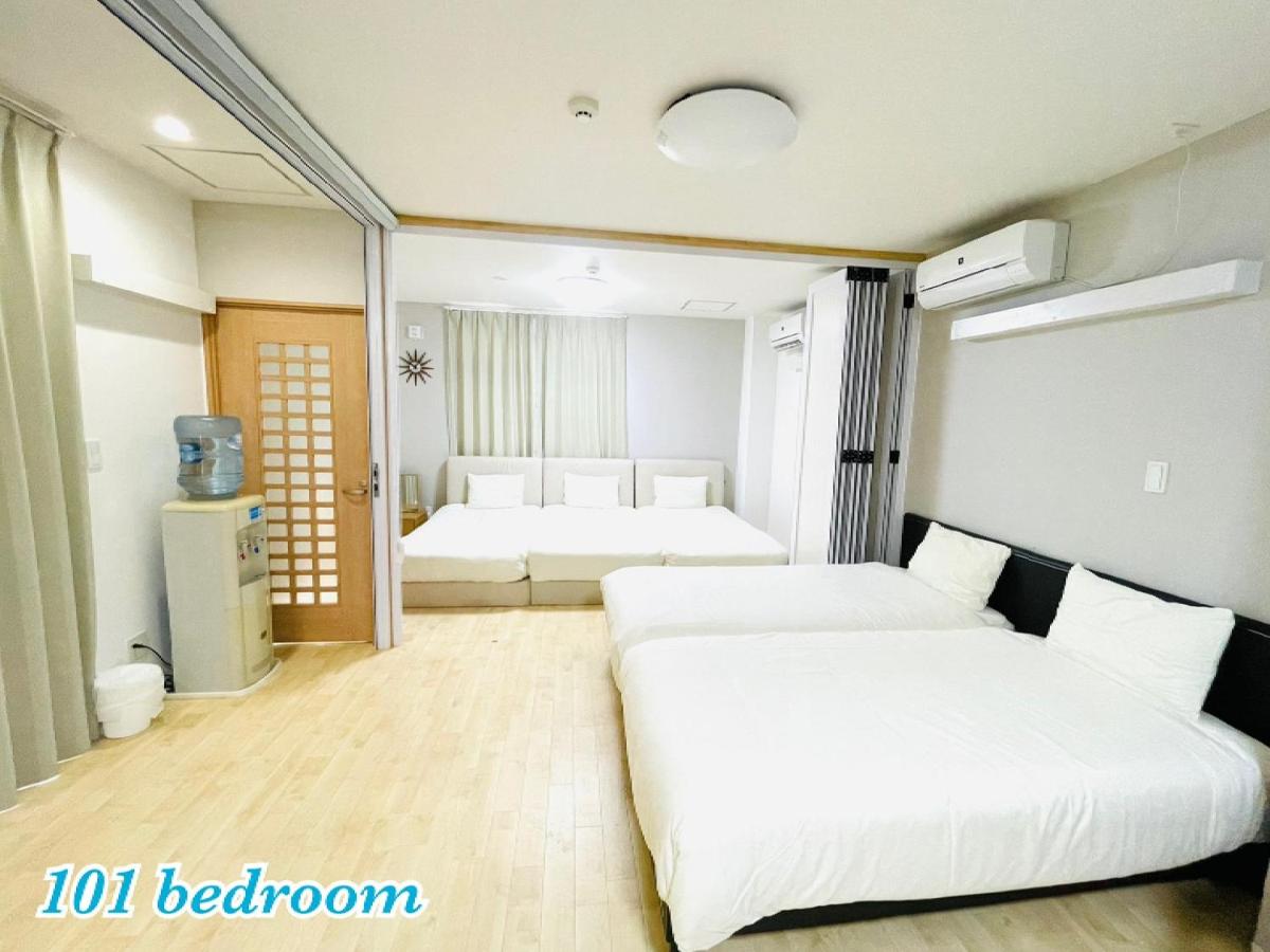 B&B Naha - Mcity in Wakasa - Bed and Breakfast Naha