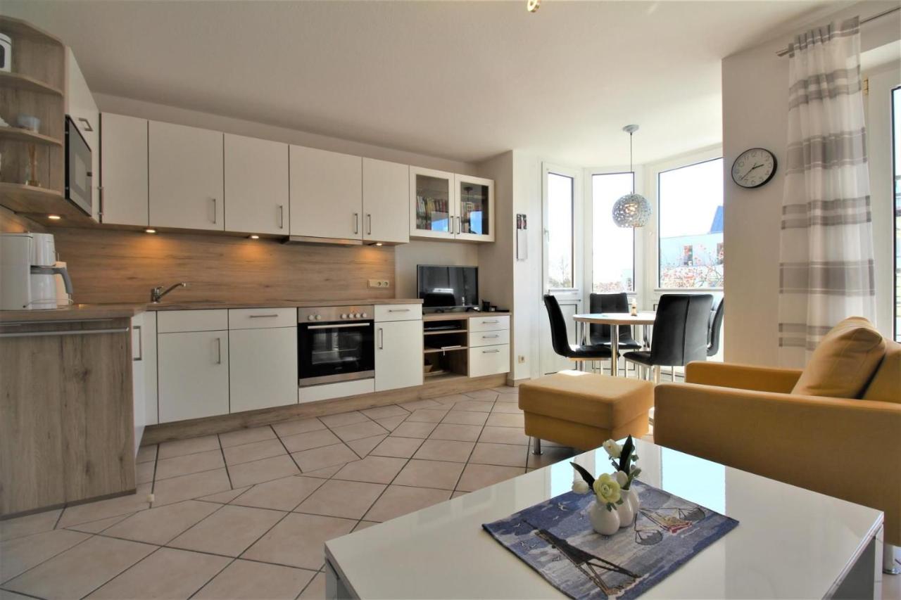 Apartment with Shower