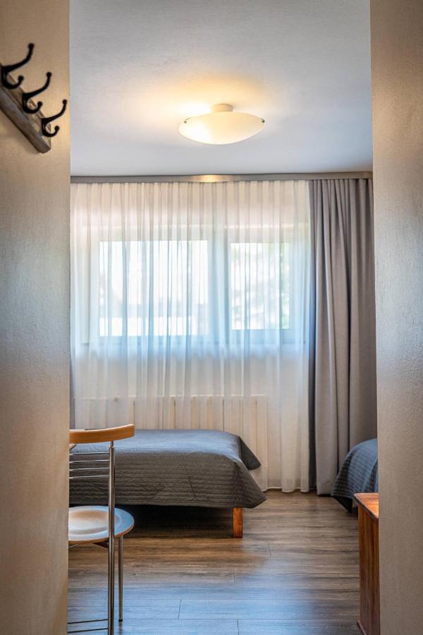 Dreibettzimmer