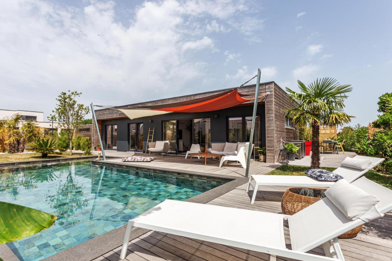 Paradis - Piscine Privée - B&B