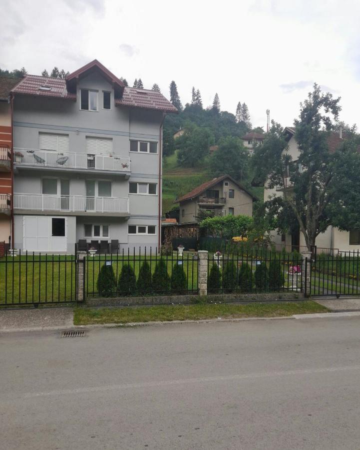 Apartman Zivanovic - B&B