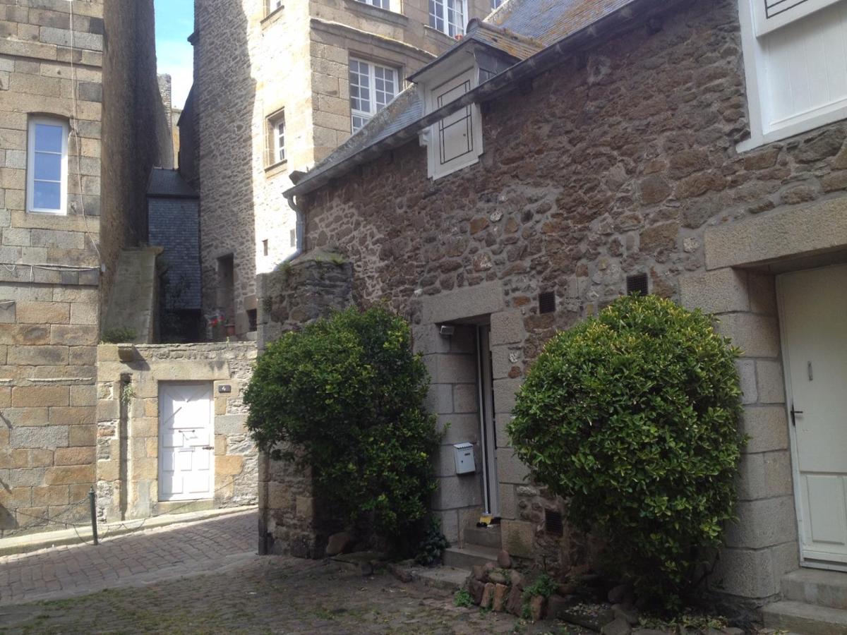 Le Cosy Intra - Appt Cocon Parking privé - B&B