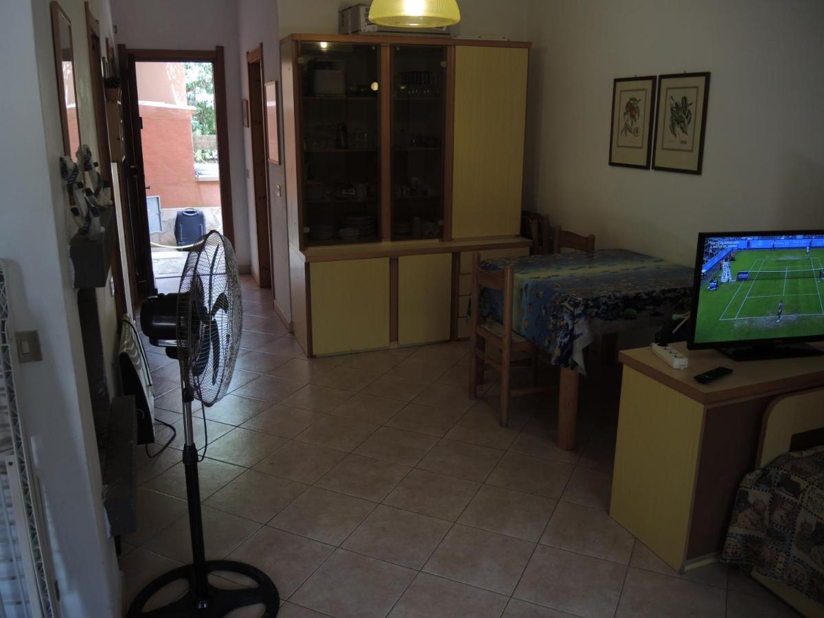 Maison de vacances dans un village de vacances à100 m. de la plage - B&B Badesi