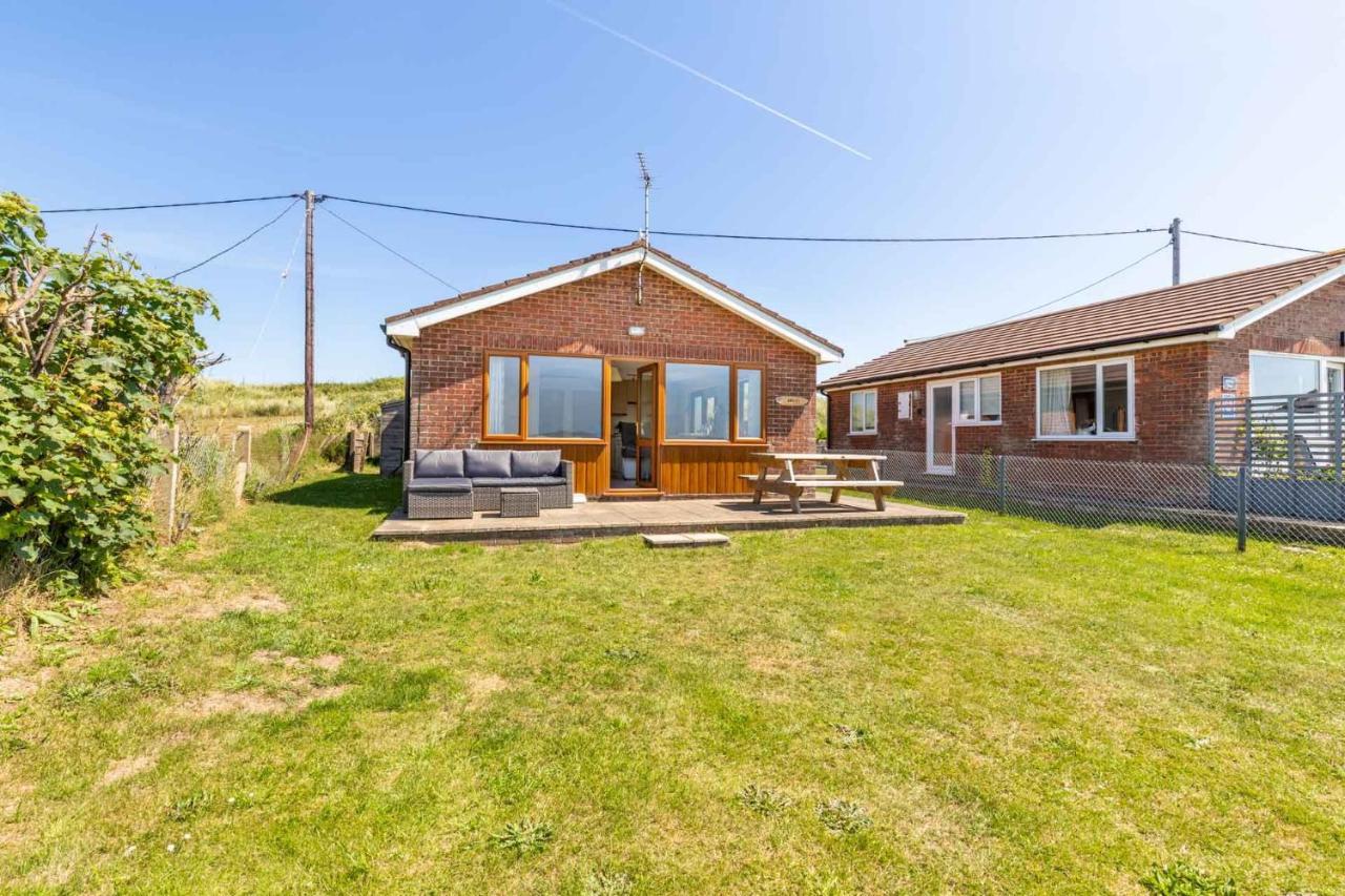 B&B Lessingham - Breezy Bungalow - Norfolk Holiday Properties - Bed and Breakfast Lessingham