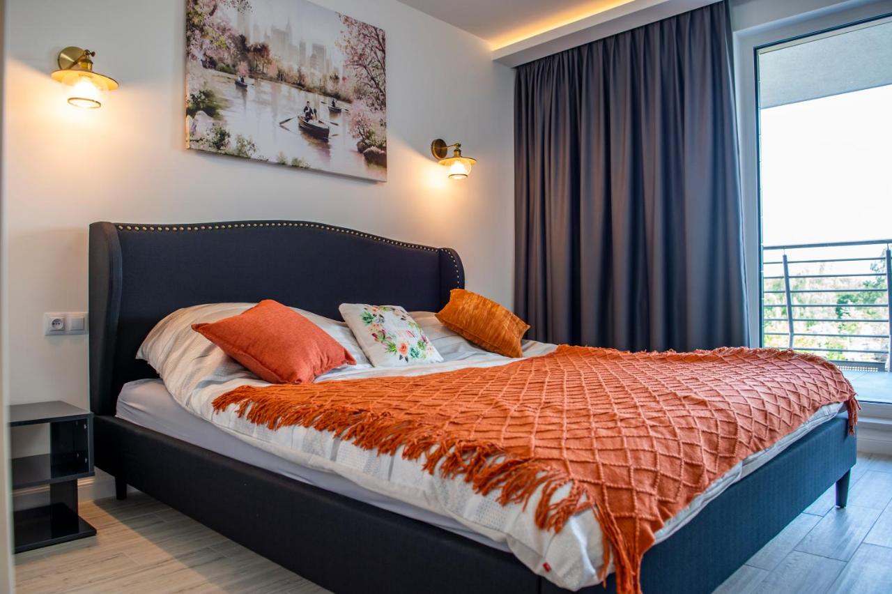 Nadmorski apartament przy parku krajobrazowym - B&B