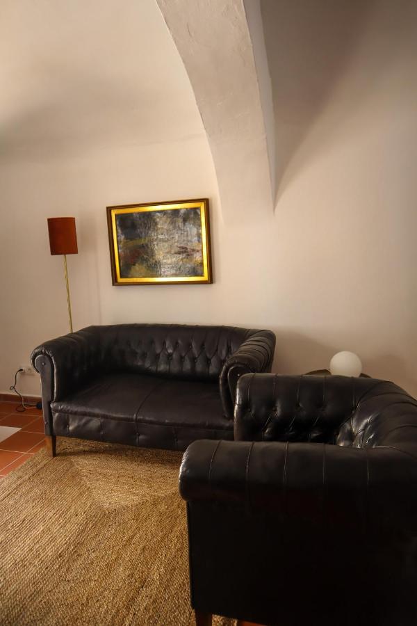 B&B Evora - TI8-Travessa das Invernas 8 - Bed and Breakfast Evora