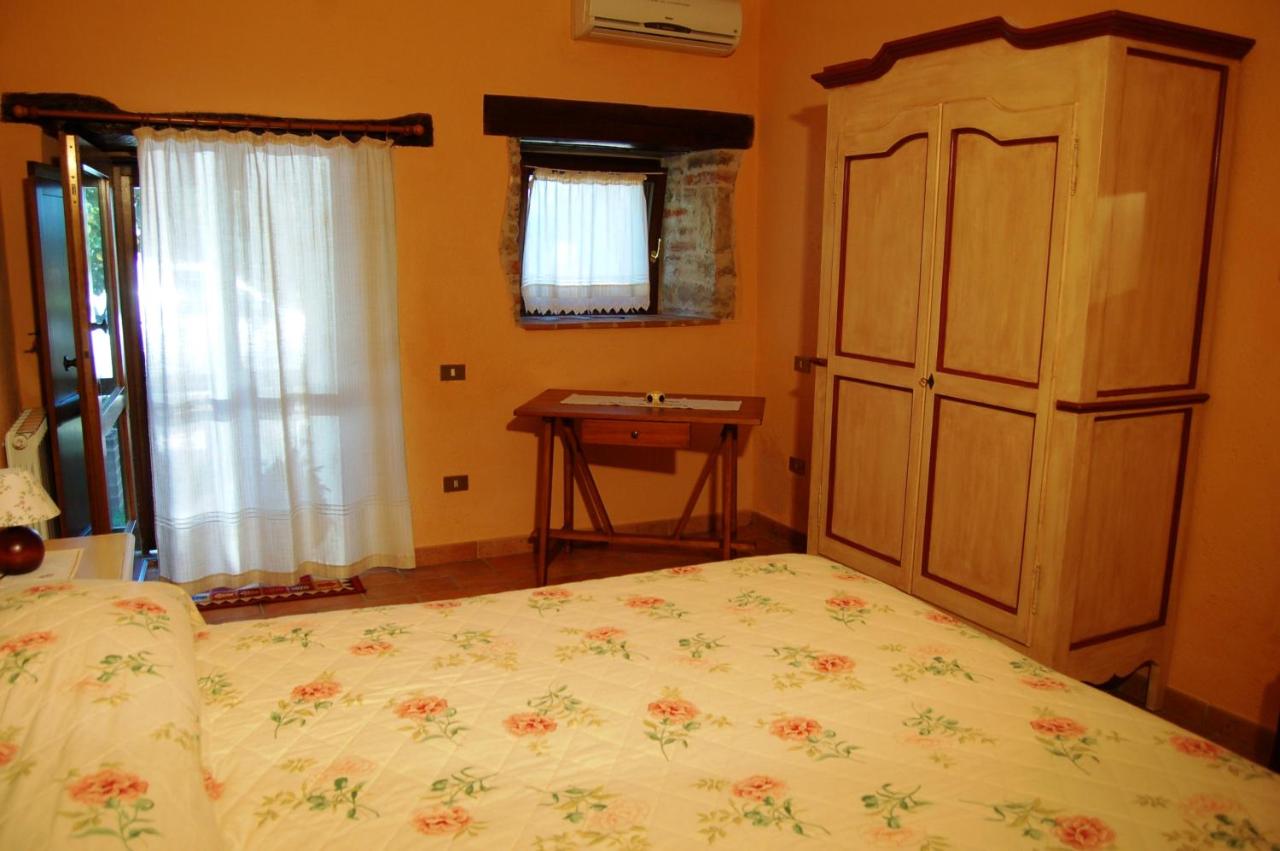 Superior One-Bedroom Apartment