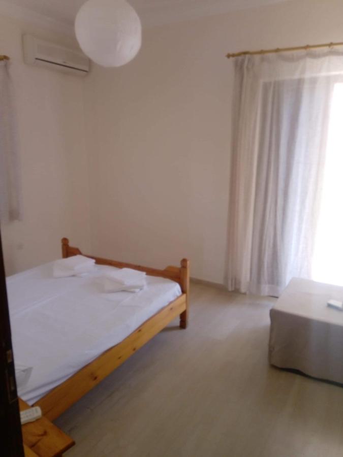 B&B Aigio - ROUSETIS APARTMENTS - Bed and Breakfast Aigio