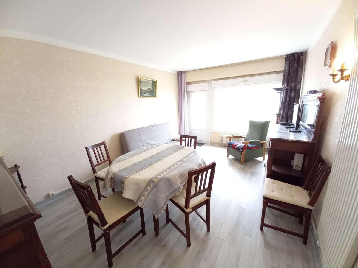 Appartement Front de Mer avec Terrasse - 2 Chambres, Animaux Acceptés - FR-1-674-16 - B&B